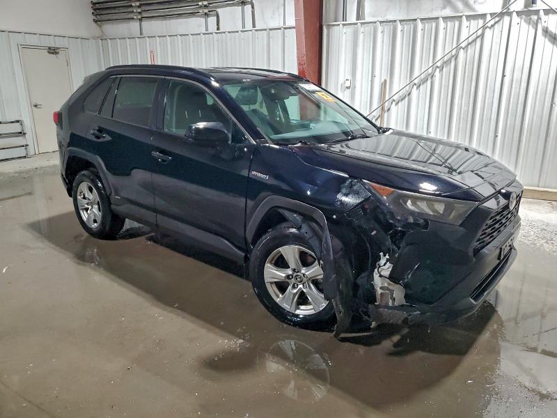 Фото 4 - TOYOTA RAV4