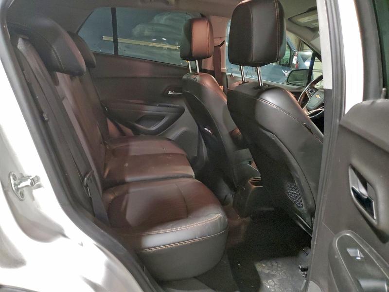 Фото 11 - CHEVROLET TRAX