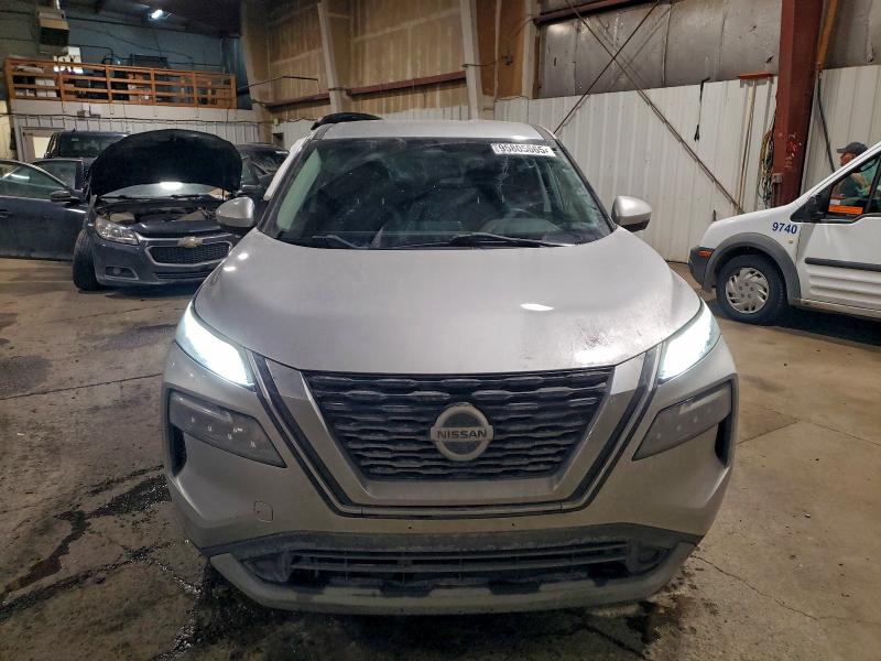 Фото 5 - NISSAN ROGUE