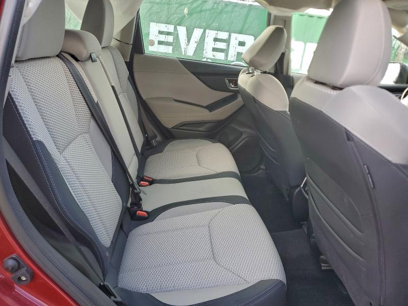 Фото 11 - SUBARU FORESTER