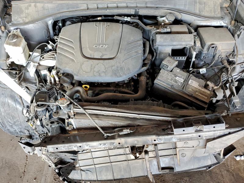 Фото 12 - KIA SORENTO