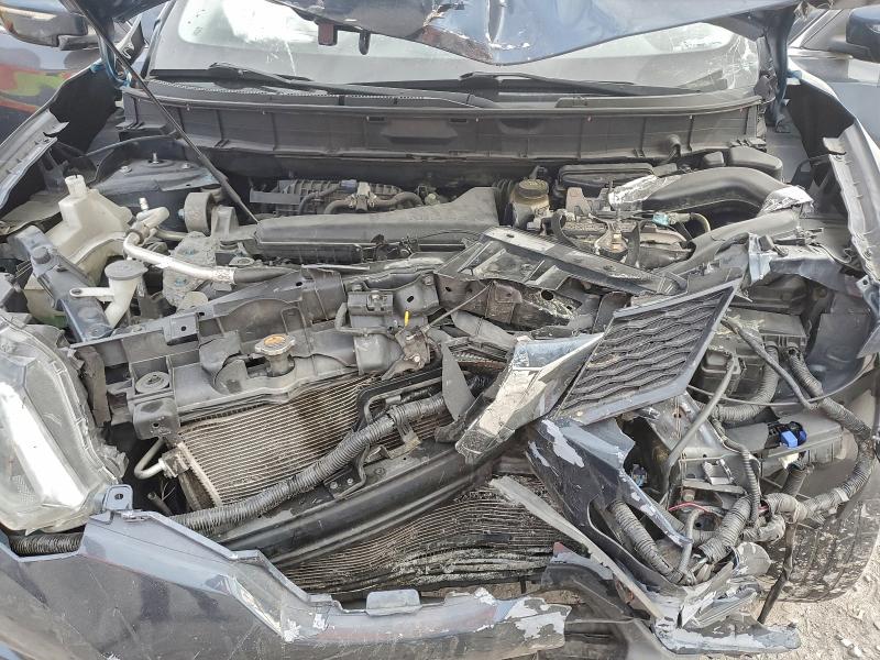 Фото 12 - NISSAN ROGUE