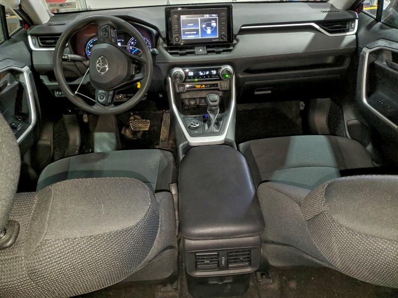 Фото 8 - TOYOTA RAV4