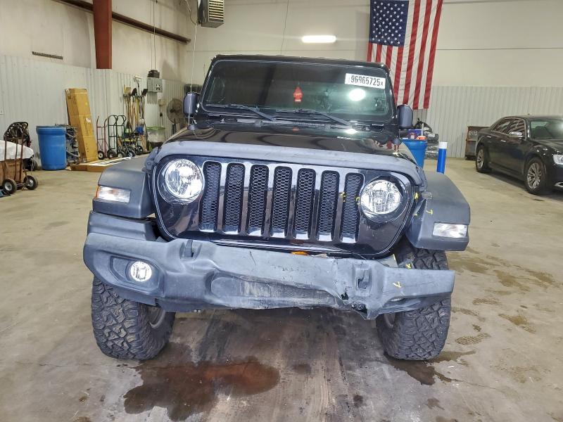 Фото 5 - JEEP WRANGLER