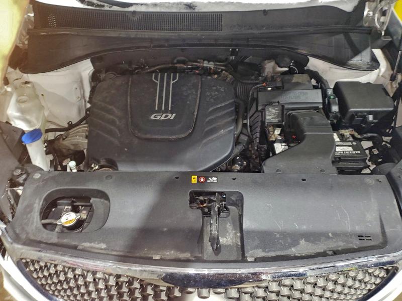 Фото 12 - KIA SORENTO