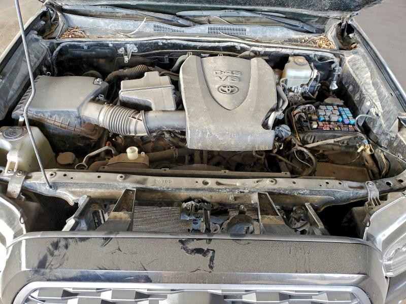 Фото 12 - TOYOTA TACOMA