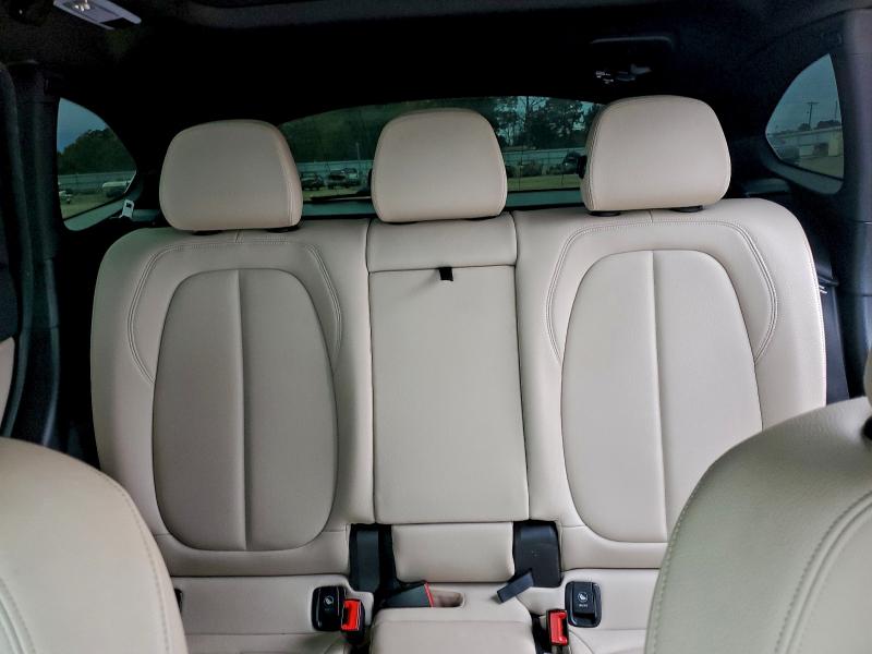 Фото 10 - BMW X1