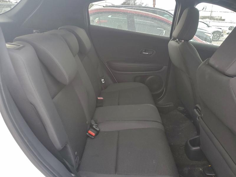 Фото 11 - HONDA HR-V