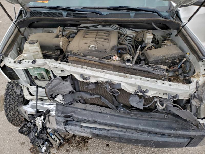 Фото 11 - TOYOTA TUNDRA