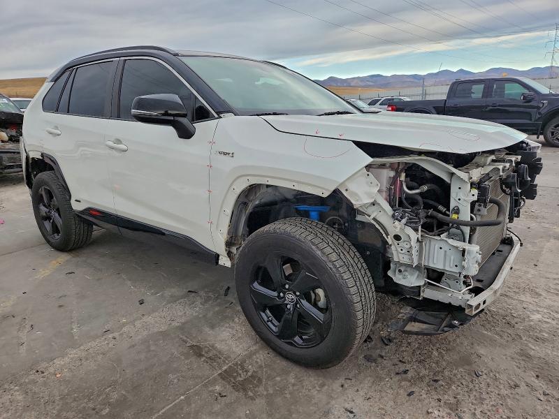 Фото 4 - TOYOTA RAV4