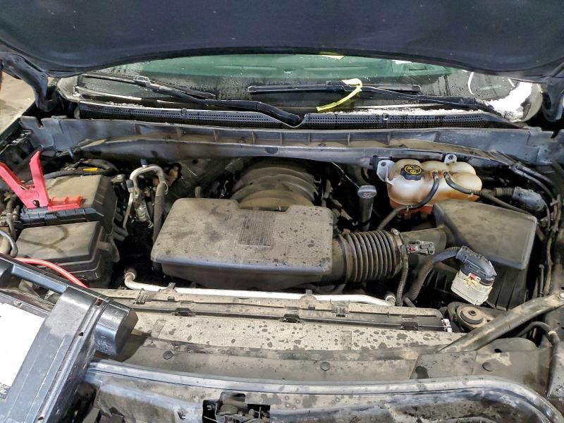 Фото 12 - CADILLAC ESCALADE