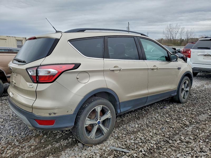 Фото 3 - FORD ESCAPE