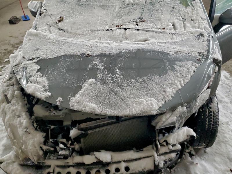 Фото 11 - NISSAN VERSA