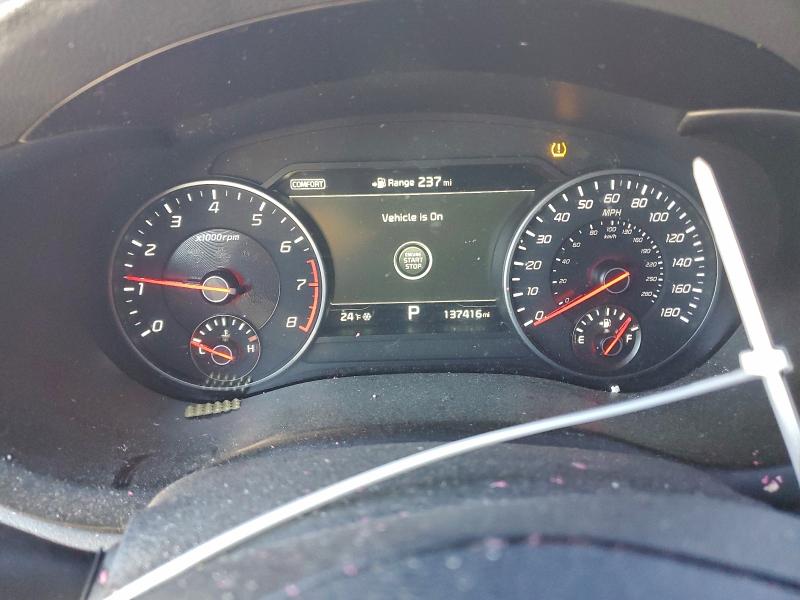 Фото 9 - KIA STINGER