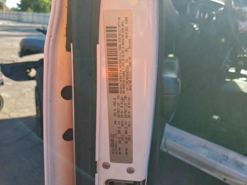 Фото 13 - JEEP WRANGLER