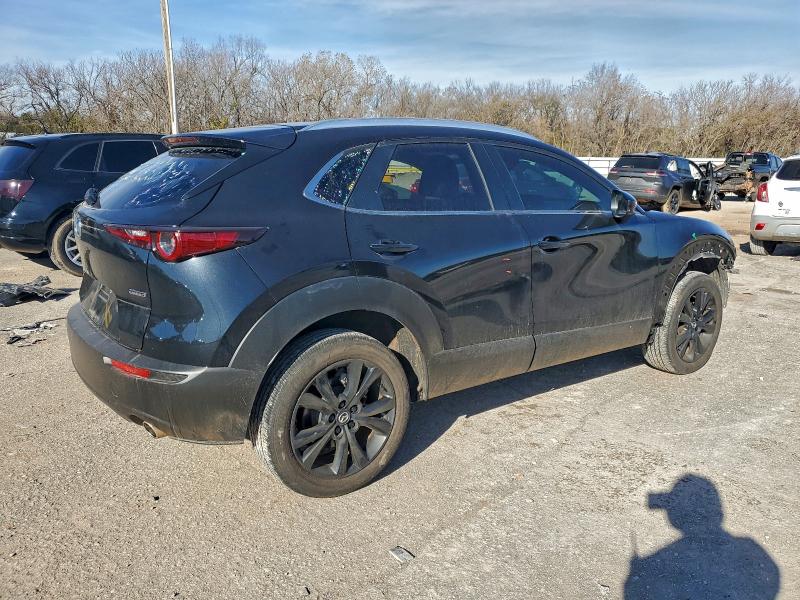 Фото 3 - MAZDA CX30