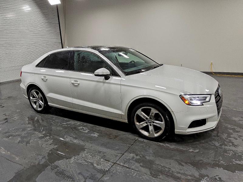 Фото 4 - AUDI A3