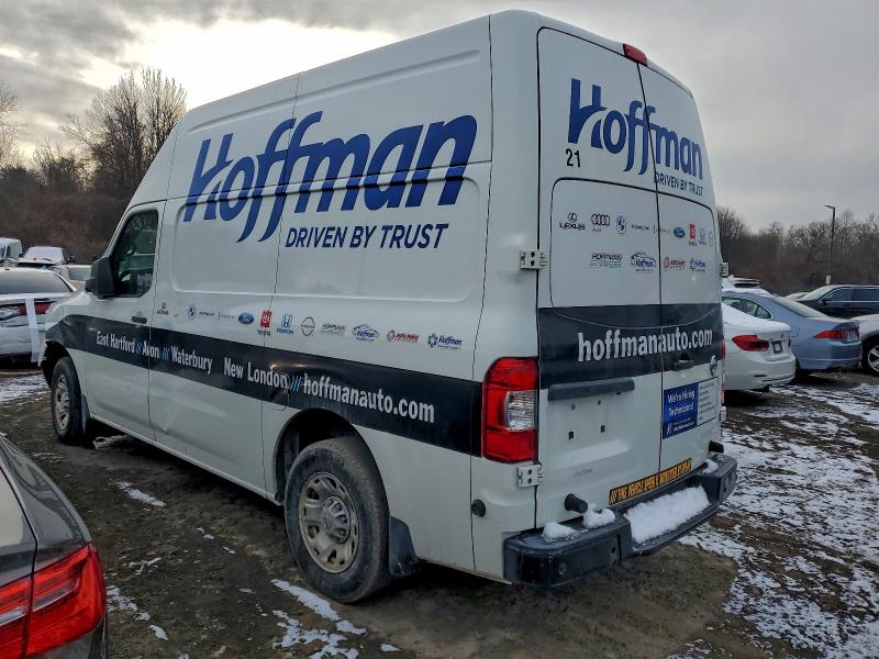 Фото 2 - NISSAN NV