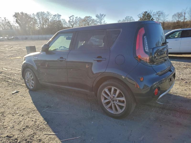 Фото 2 - KIA SOUL