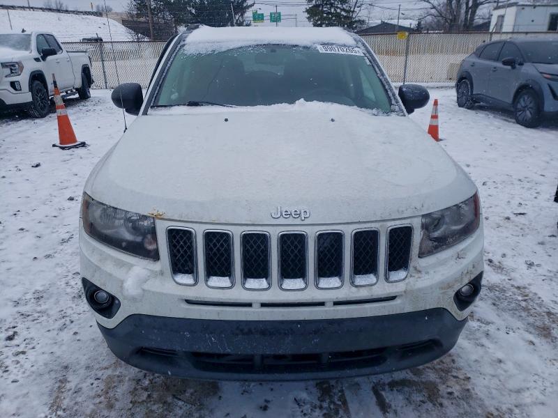Фото 5 - JEEP COMPASS