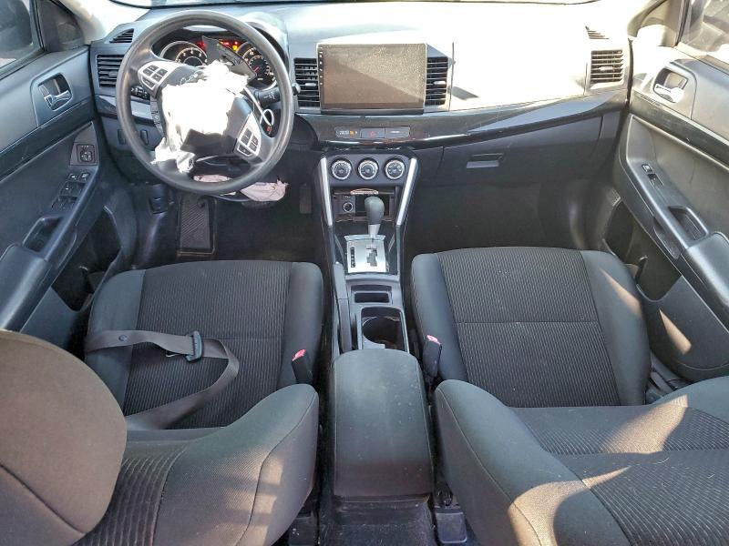 Фото 8 - MITSUBISHI LANCER