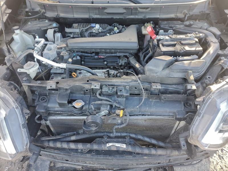 Фото 12 - NISSAN ROGUE