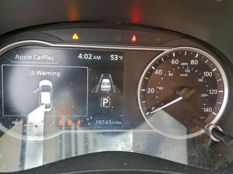 Фото 9 - NISSAN VERSA