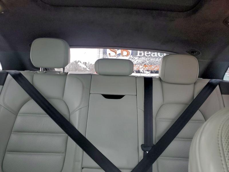 Фото 10 - PORSCHE MACAN