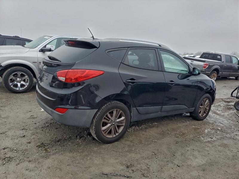 Фото 3 - HYUNDAI TUCSON