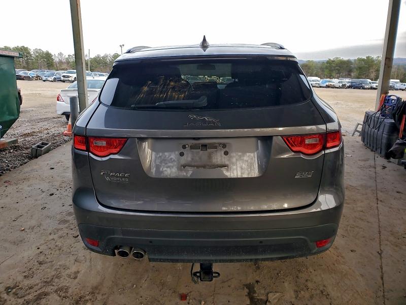 Фото 6 - JAGUAR F-PACE