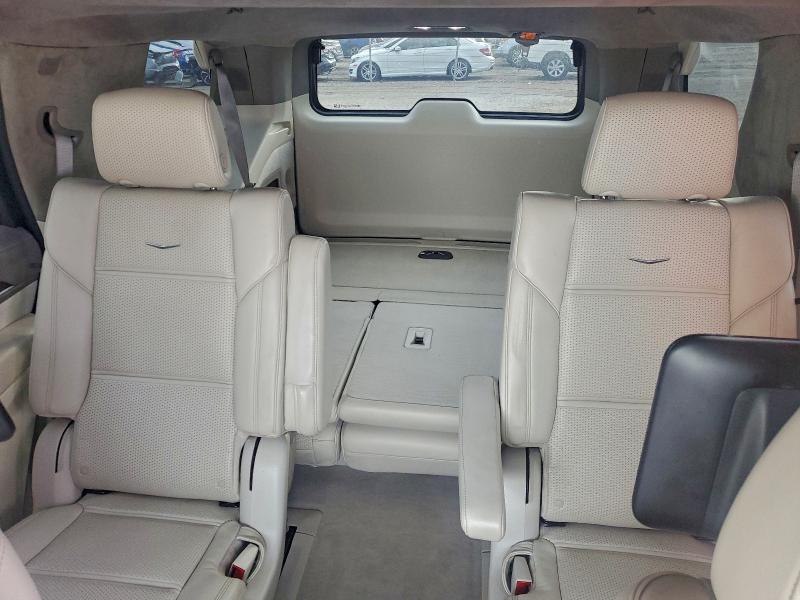 Фото 10 - CADILLAC ESCALADE