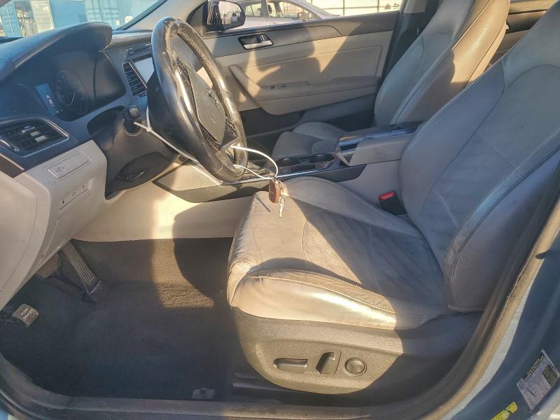 Фото 7 - HYUNDAI SONATA