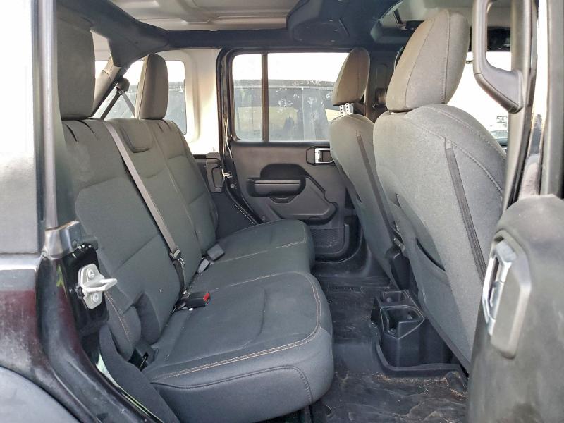 Фото 10 - JEEP WRANGLER