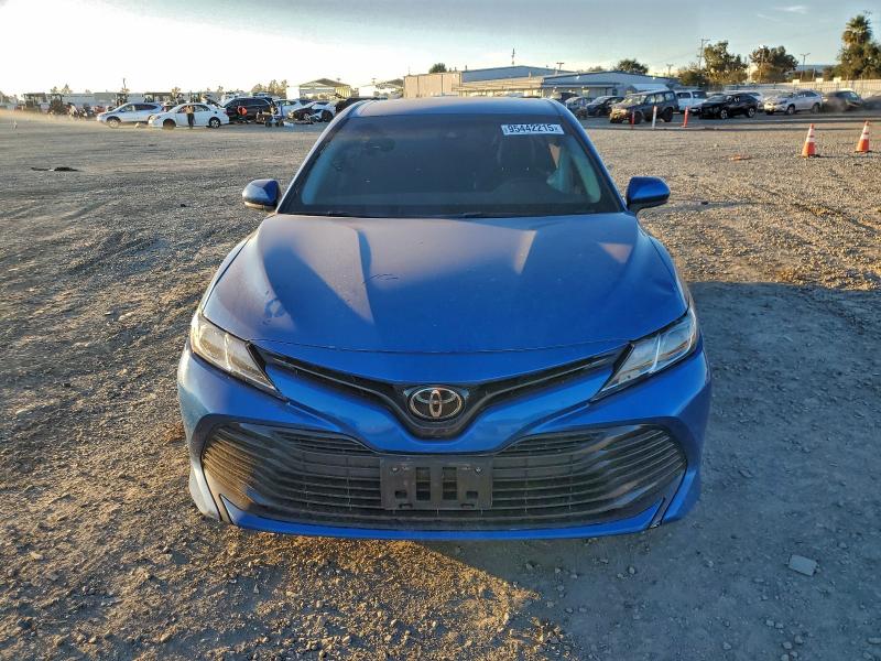 Фото 5 - TOYOTA CAMRY