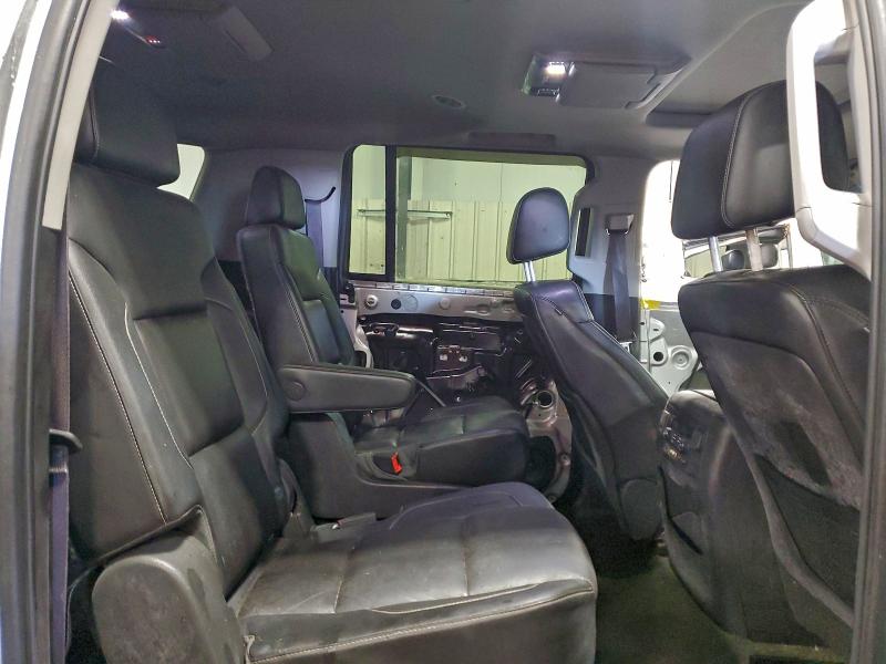 Фото 11 - CHEVROLET SUBURBAN