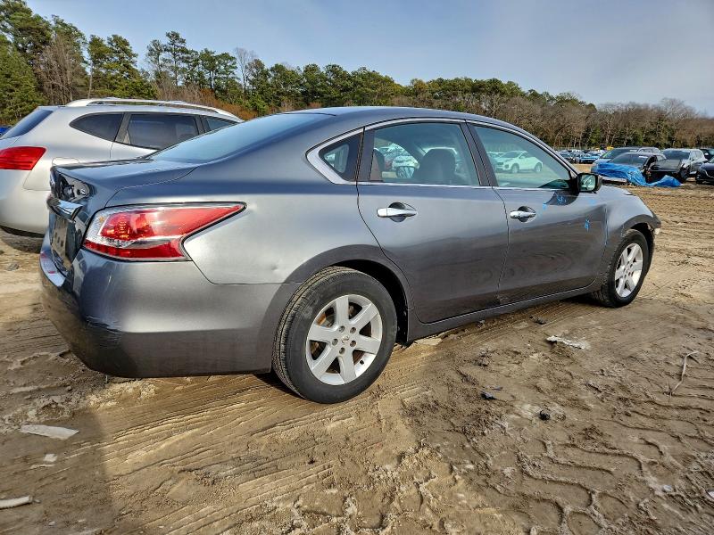 Фото 3 - NISSAN ALTIMA