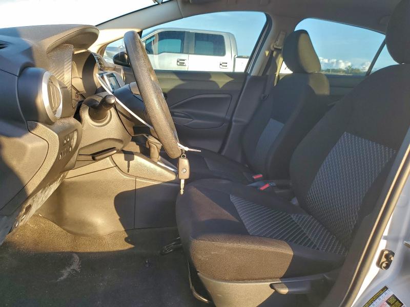 Фото 7 - NISSAN VERSA