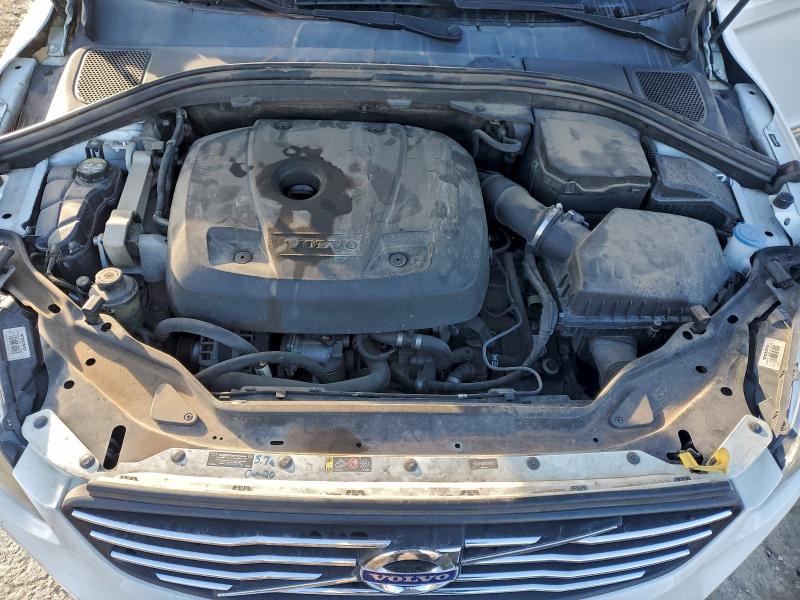 Фото 12 - VOLVO XC60