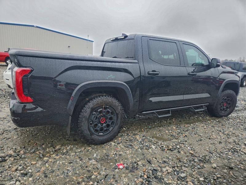 Фото 3 - TOYOTA TUNDRA