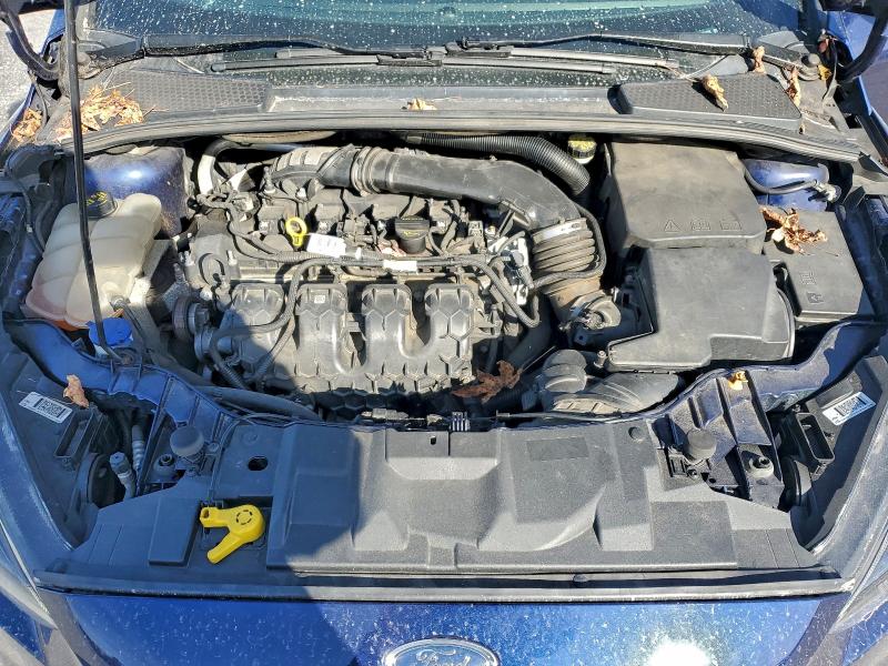 Фото 11 - FORD FOCUS