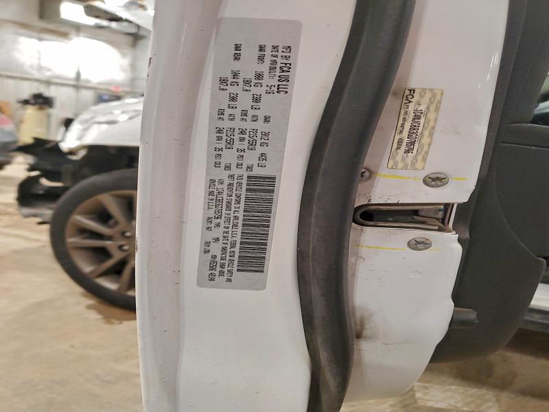 Фото 13 - JEEP COMPASS