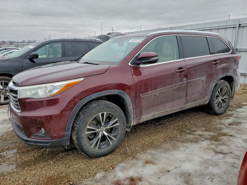 Фото 1 - TOYOTA HIGHLANDER