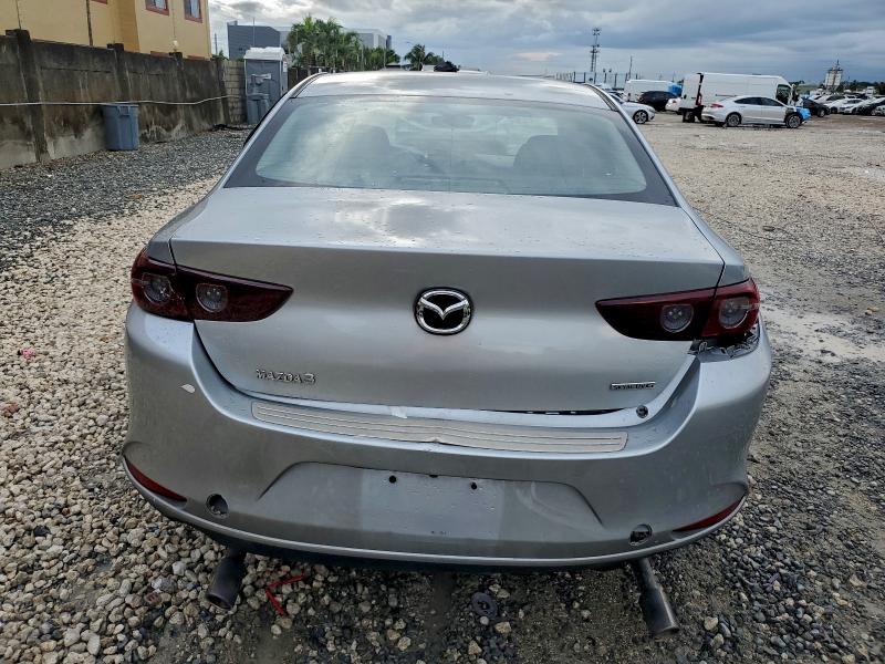 Фото 6 - MAZDA 3