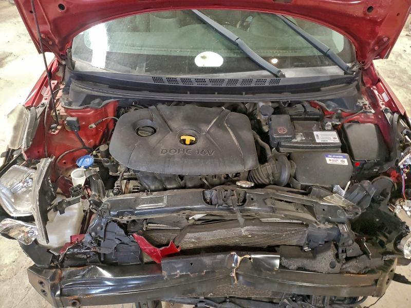 Фото 11 - HYUNDAI ELANTRA