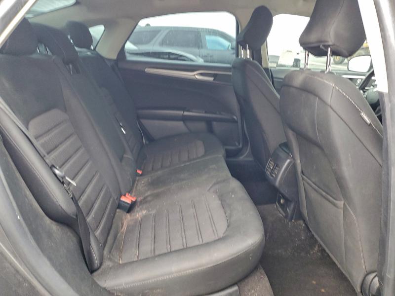 Фото 10 - FORD FUSION