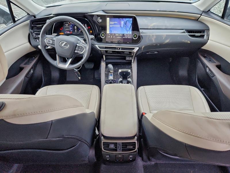 Фото 8 - LEXUS RX350