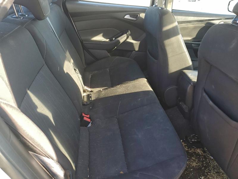 Фото 10 - FORD FOCUS