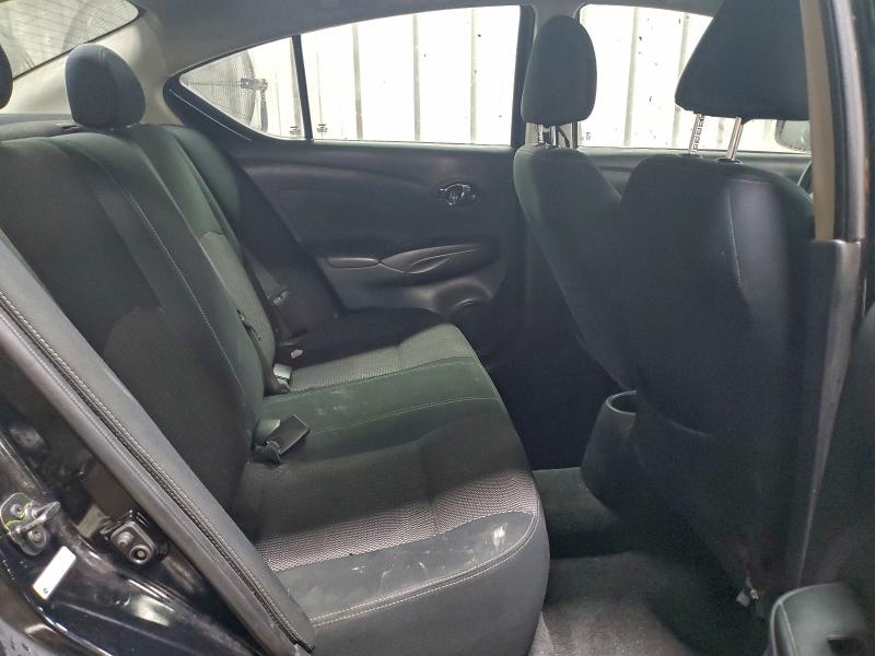 Фото 10 - NISSAN VERSA