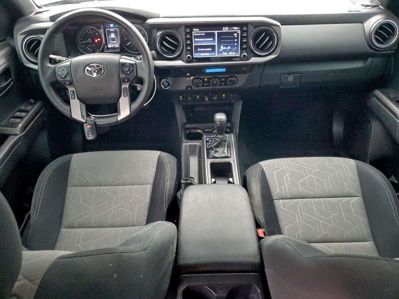 Фото 8 - TOYOTA TACOMA