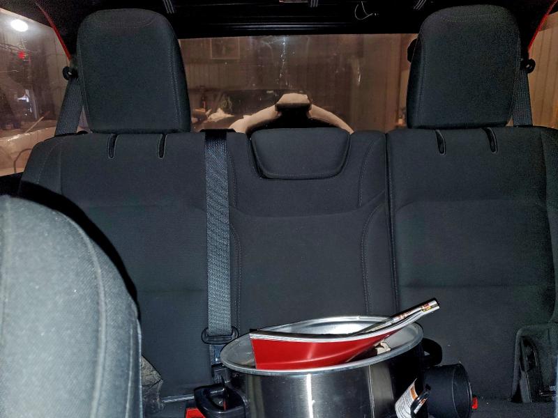 Фото 10 - JEEP WRANGLER